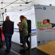 Verkehrssicherheits-Workshop BE SMART mit VR-Brillen und Fahrsimulator